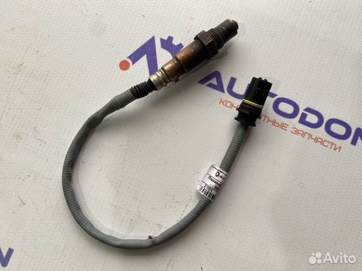 Датчик кислородный передний Mercedes E W211 M112