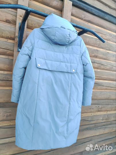 Пуховик зимний женский 46