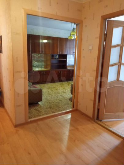 2-к. квартира, 66 м², 1/4 эт.
