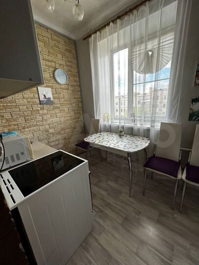 2-к. квартира, 43,5 м², 4/4 эт.