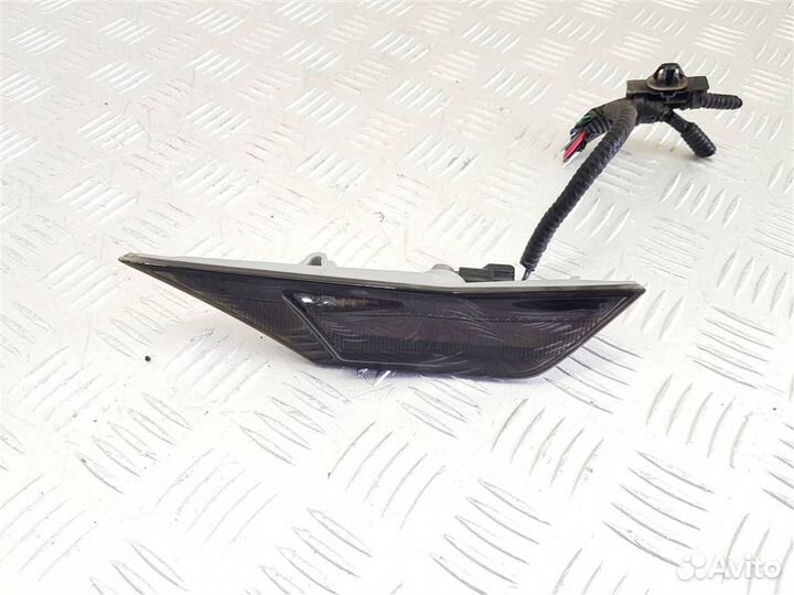 Поворотник правый Honda Civic