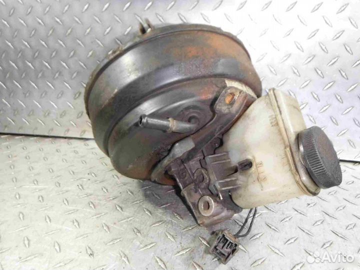 Усилитель вакуумный с гтц Mazda Xedos-6 1992-1999