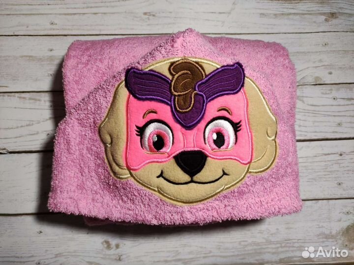 Детский халат с вышивкой