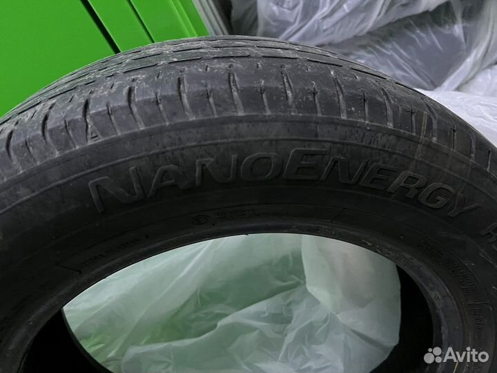 Toyo NanoEnergy 2 205/60 R16 92V