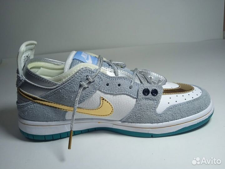 Кроссовки Nike