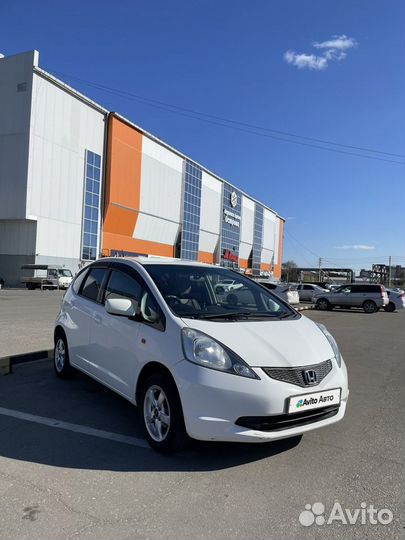 Honda Fit 1.3 CVT, 2010, 136 830 км