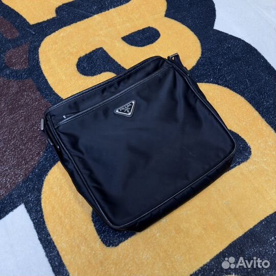 Prada nylon messenger bag прада сумка