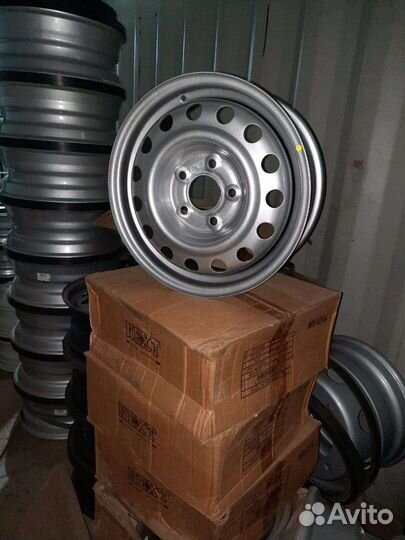 Стальные диски R15 5x114,3 KIA Mazda