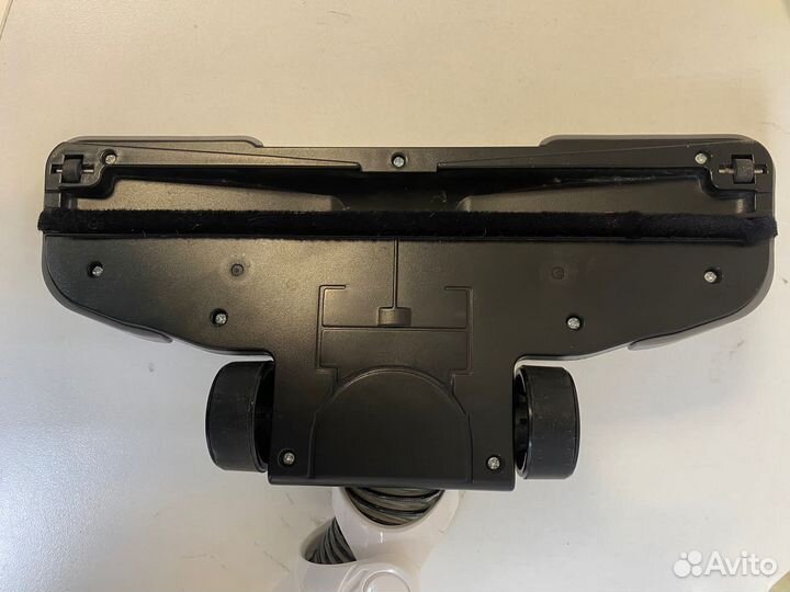 Вертикальный пылесос Kitfort KT-586-1