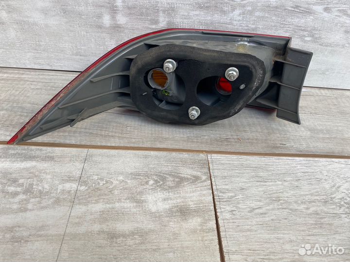 Задний фонарь honda accord 7