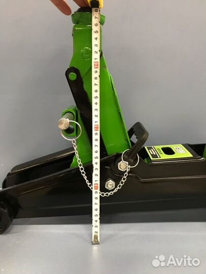 Домкрат подкатной 2.5т (в кейсе)(h135мм-385мм с ф