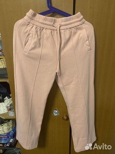 Спортивный костюм женский