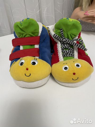 Развивающая игрушка K's Kids. Обучающие ботинки
