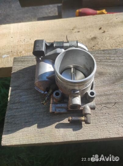 Дроссельная заслонка VAG 036133062d