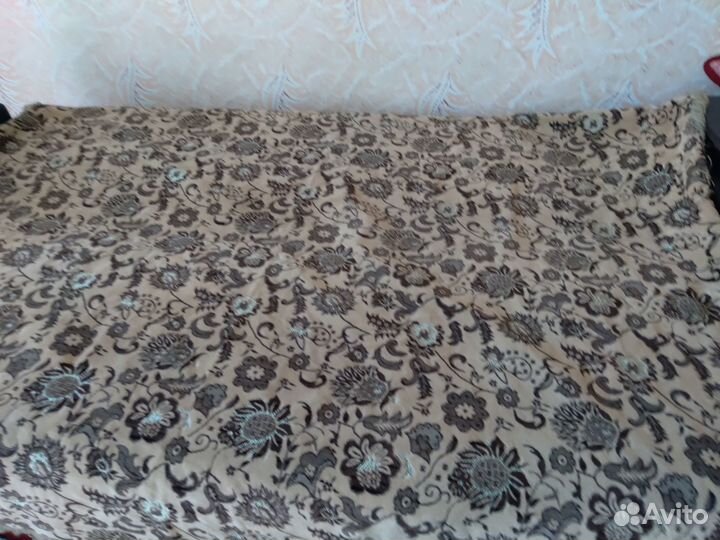 Продается покрывало на диван или кровать