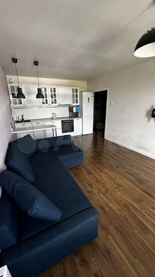 3-к. квартира, 60,3 м², 10/10 эт.