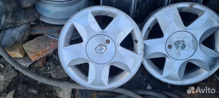 Литой диск R15x6 4x100 Renault Sandero Stepway