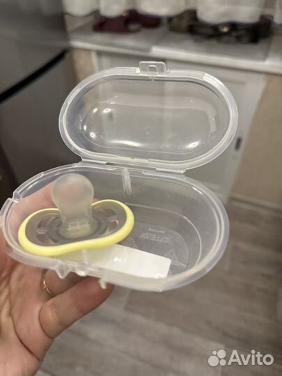 Пустышка avent 18