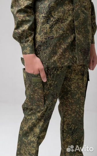 Костюм военный камуфляжный цифра, р- р 40-42