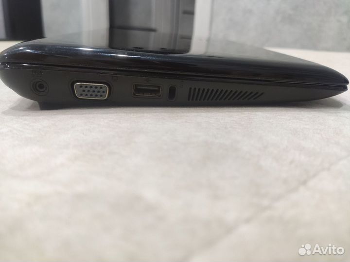 Нетбук Asus Eee PC 1005HA