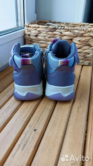 Ботинки демисезонные для девочки 22 размер