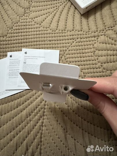 Переходник Apple Lightning to 3,5mm