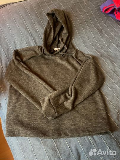 Свитшоты Uniqlo, Mango, Ostin