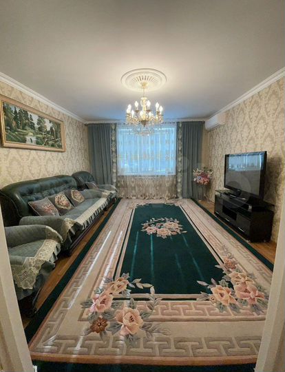 3-к. квартира, 80 м², 4/9 эт.