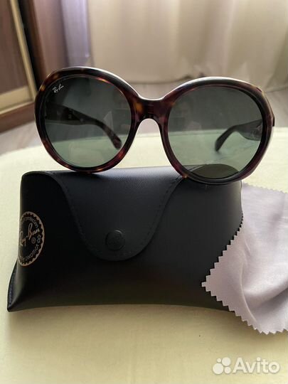 Солнцезащитные очки ray ban женские