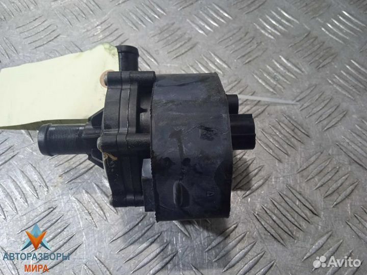 Помпа Tesla Model X 2019 1035348