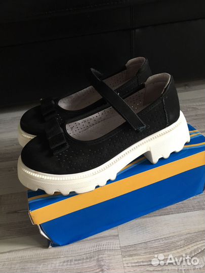 Туфли школьные 35р