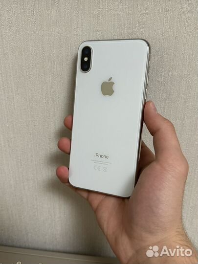 iPhone X, 64 ГБ