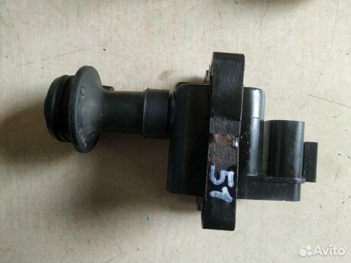 Катушка зажигания Nissan VG20T