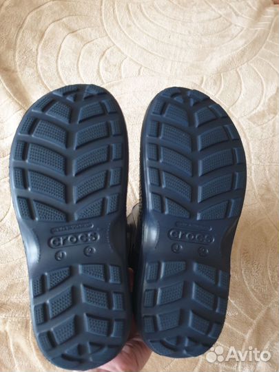 Crocs J2