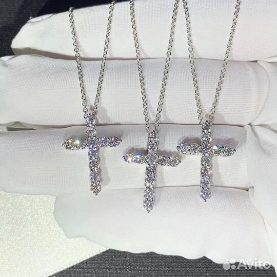 Tiffany Подвеска-крест large 1,71 ct