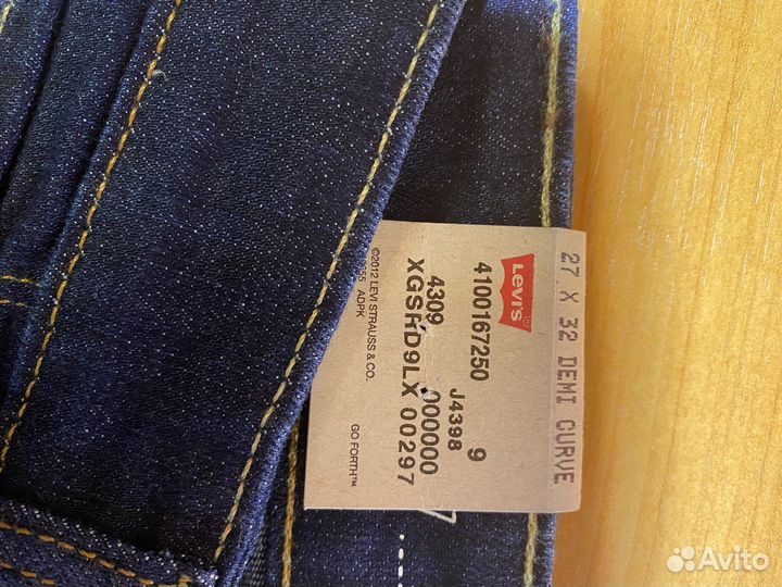 Джинсы levis 27/32 новые