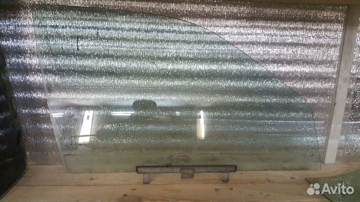 Стекло переднее правое vw passat b3 пассат б3 б4