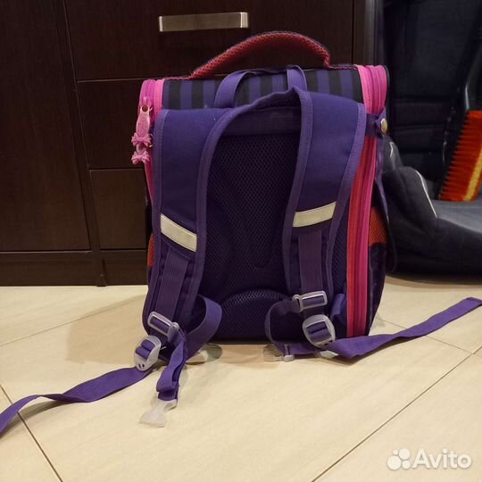 Школьный рюкзак