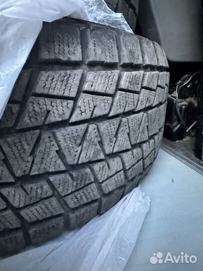 Bridgestone Blizzak Ice 245/70 R16 107Y