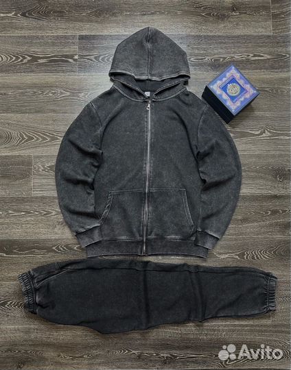 Спортивный костюм мужской