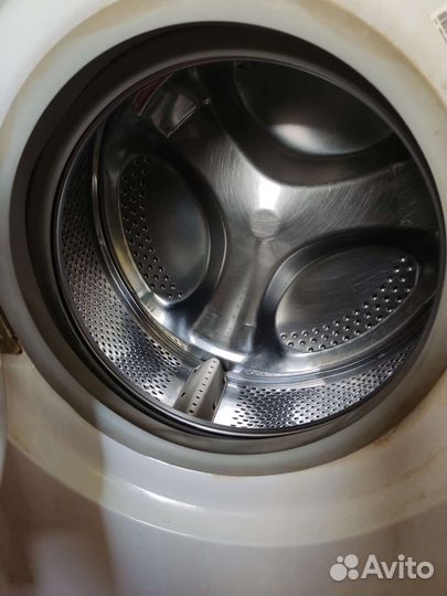 Стиральная машина indesit