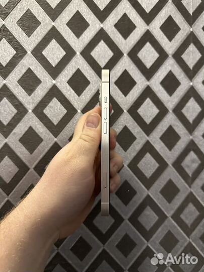 iPhone 13, 128 ГБ
