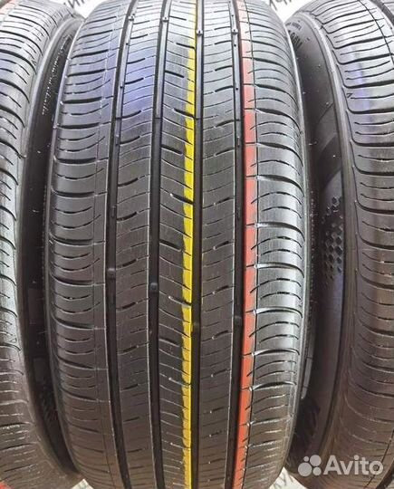 Kumho Solus TA31 215/55 R17 94V