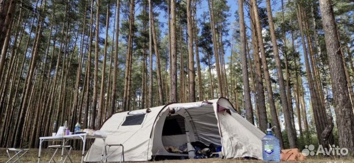 Палатка 4 местная с тамбуром