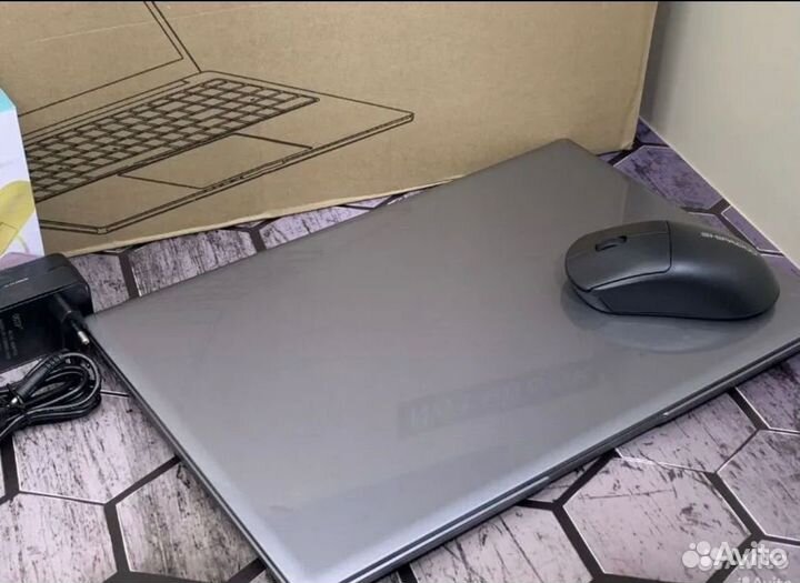 Ноутбук новый 512gb (гарантия)