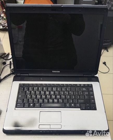 Ноутбук Toshiba l300