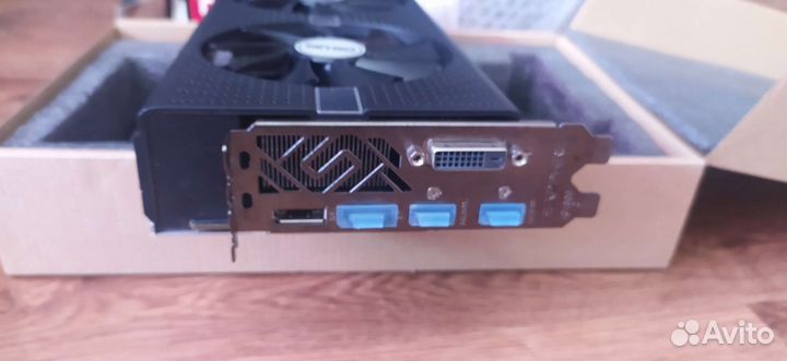 Видеокарта Radeon RX580 4gb Nitro+