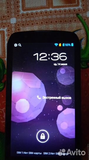 Смартфон DNS S4502