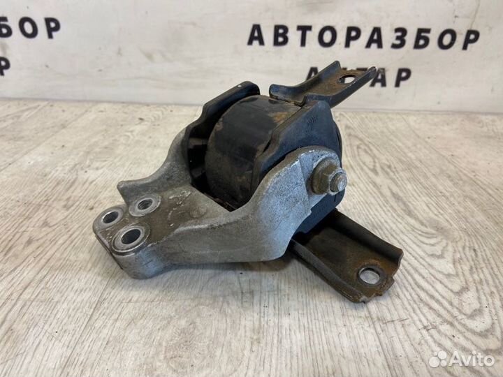 Опора (подушка) правая Mitsubishi Lancer 10 CX2A