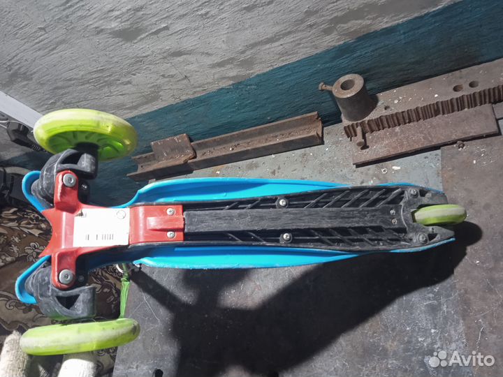 Самокат детский трехколесный